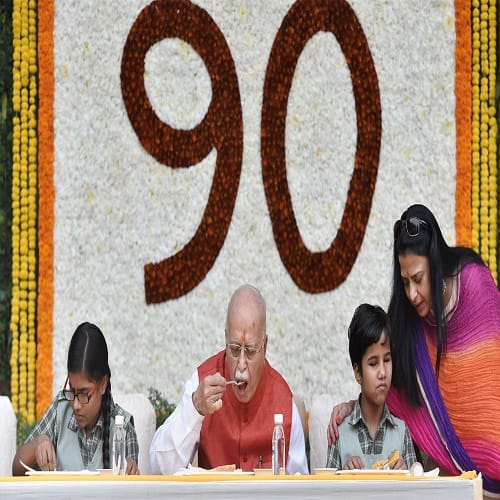 L K Advani celebrated his birthday with blind students PM modi wishes him on twitter