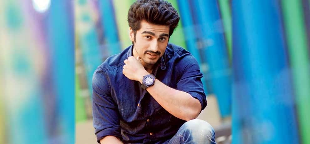 arjun kapoor shares yamuna expressway accident video, worried about smog