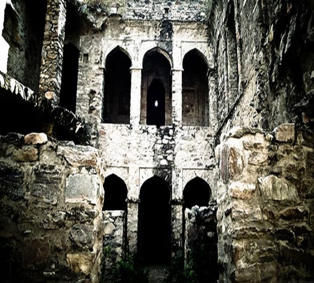 Banned to go in night at Bhangarh fort in rajasthan