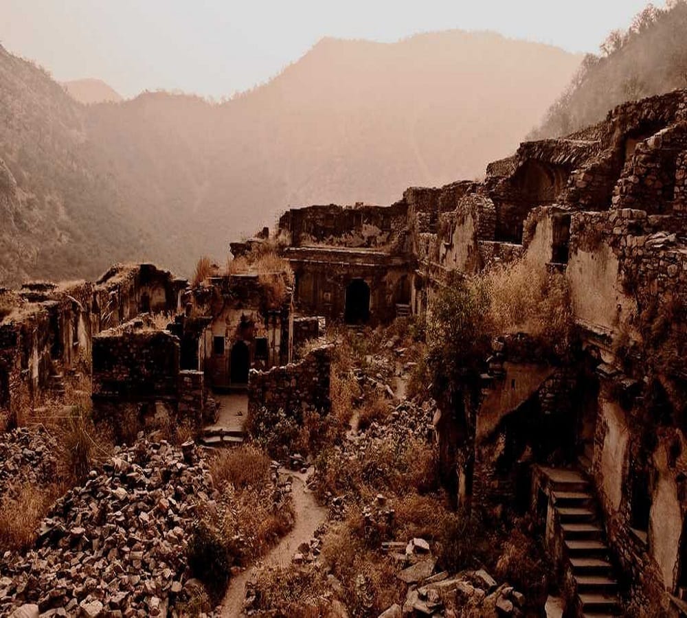 Banned to go in night at Bhangarh fort in rajasthan