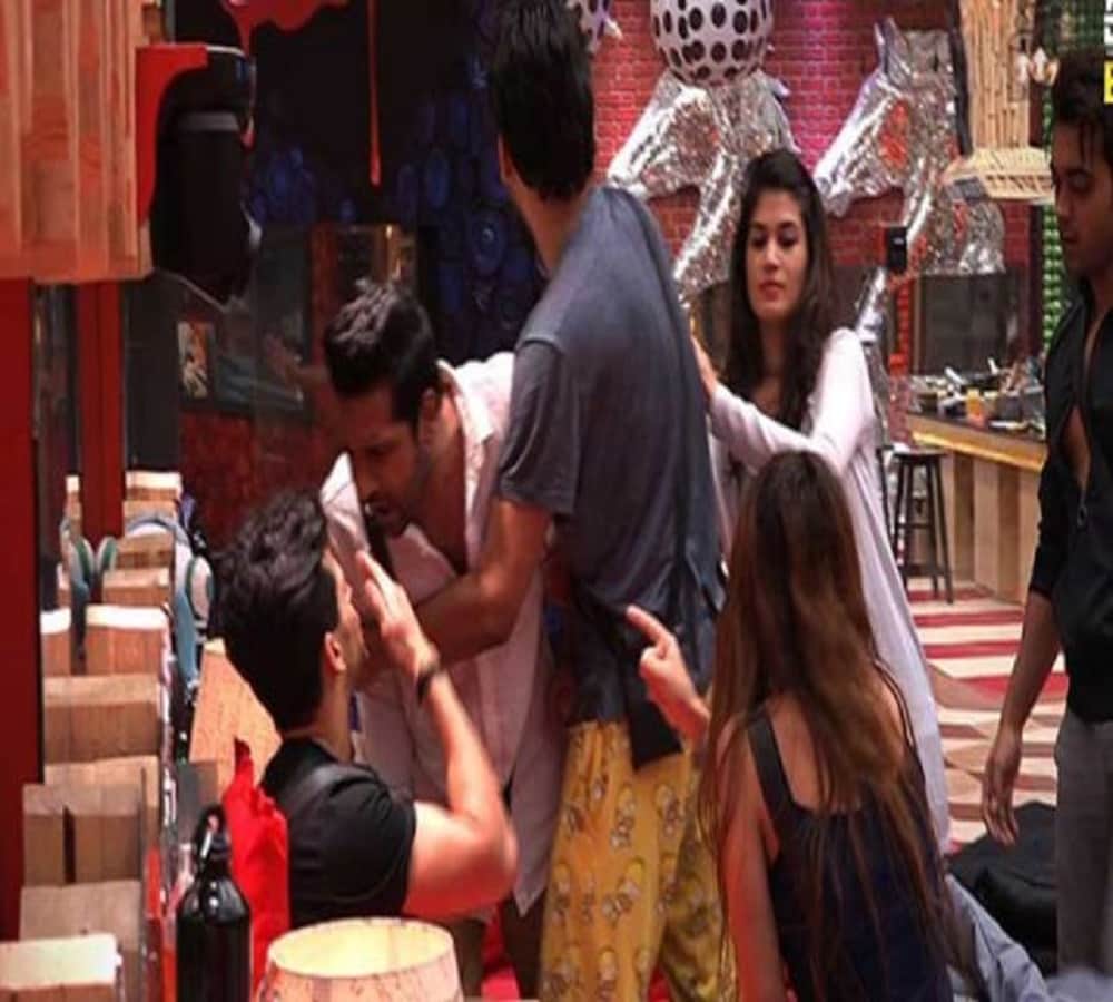 bandagi did odd comment on priyank for puneesh in bigg boss 
