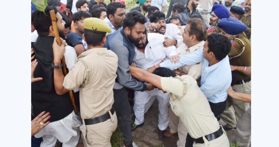 Black Day Protest Against Demonetisation in Chandigarh