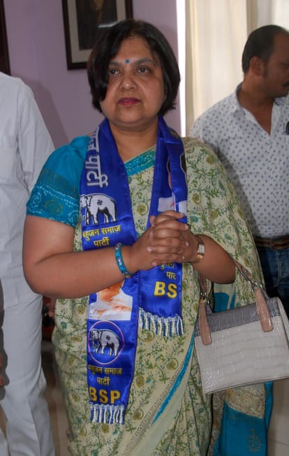 Property of mayor candidates of Lucknow.