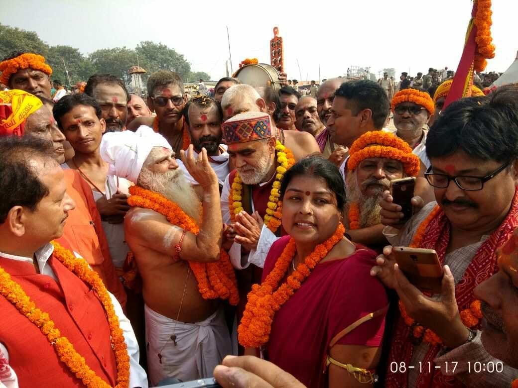 Simaria Mahakumbh: photos of three million devotees taking bath in third shahi snan 