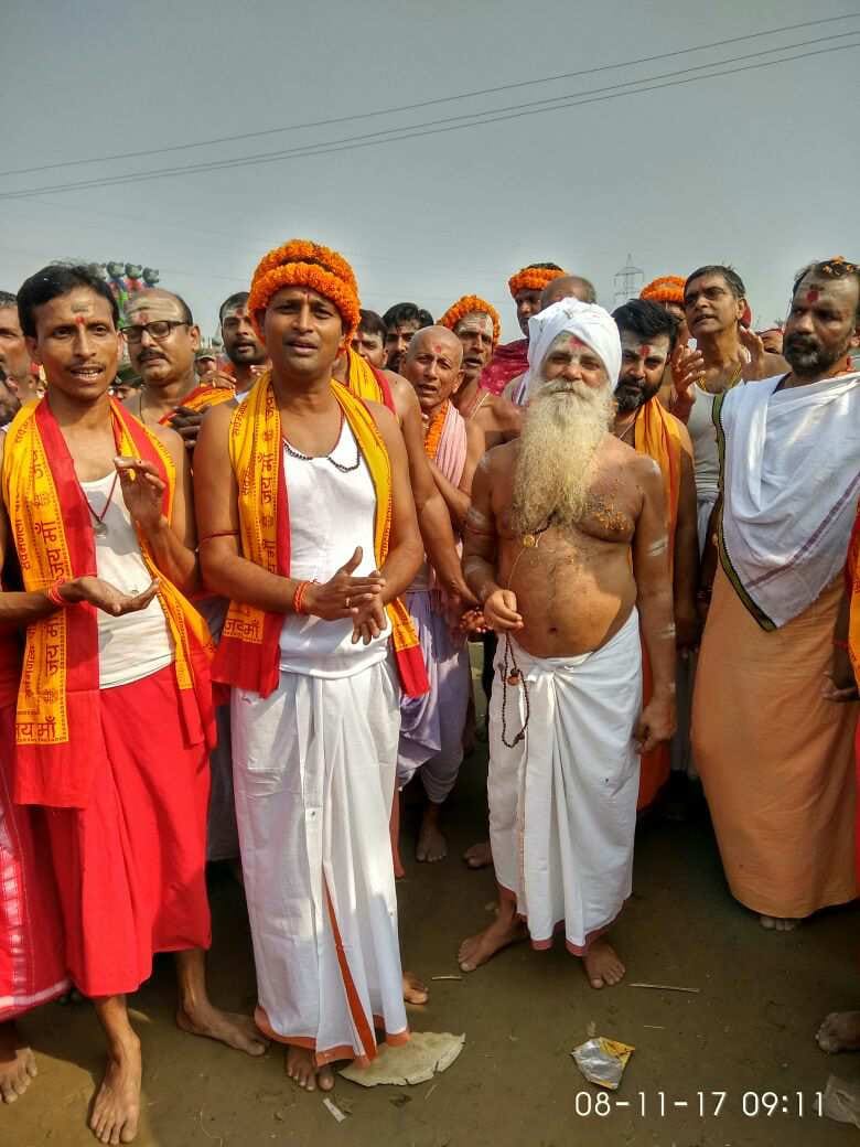 Simaria Mahakumbh: photos of three million devotees taking bath in third shahi snan 