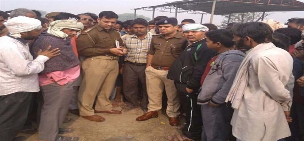 man murdered in aligarh 