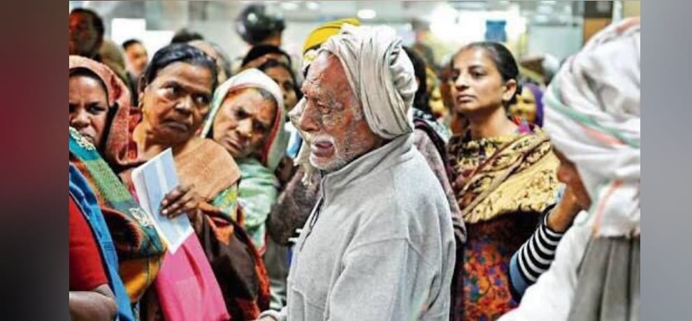 rahul gandhi posted a photo on twitter for showing protest against demonetization