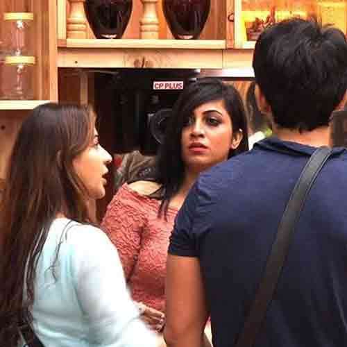 BIGG BOSS 11 EX CONTESTANT SAID WRONG STATEMENT ON SALMAN KHAN
