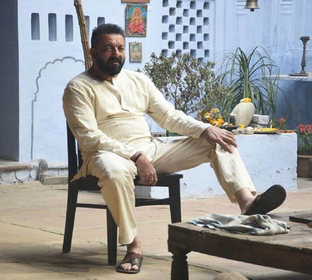 sanjay dutt wants trailer to launch on 8th may 2018 of his biopic film 