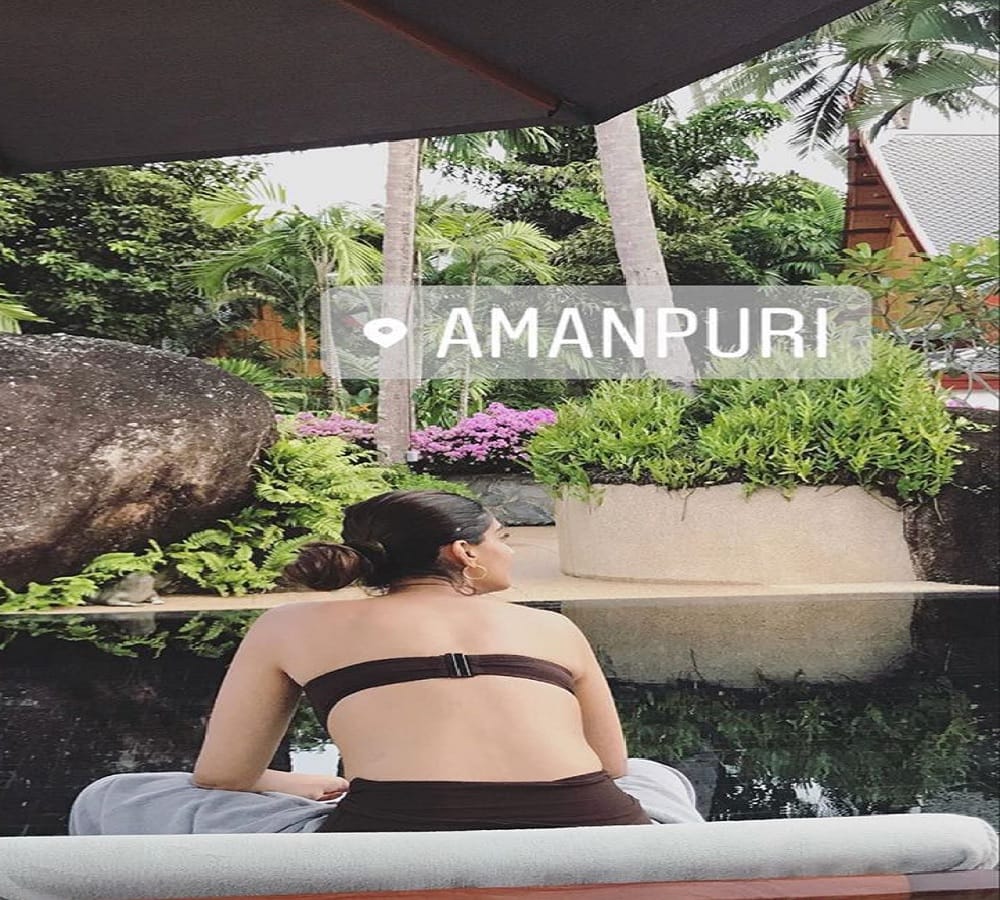 swara bhaskar shared sonam kapoor bikini photo on social media