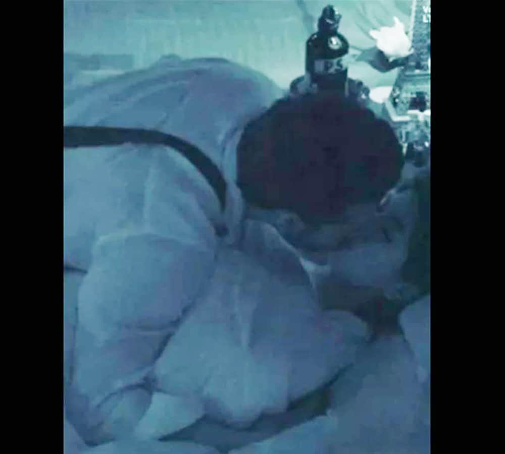 Puneesh and Bandgi STEAMY LIP LOCK PICS from bedroom goes VIRAL