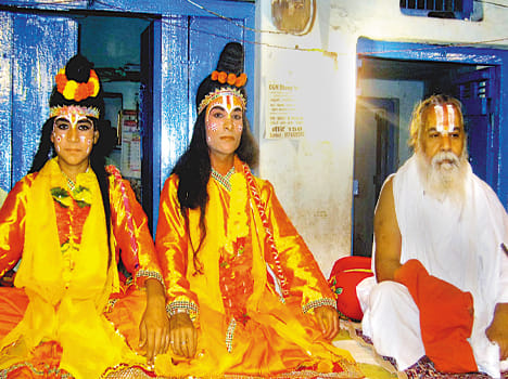 Bharat Bharat arrived in Dharmanagar to worship Lord Shriram
