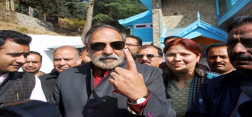 Veteran leaders cast their vote In Himachal Pradesh assembly elections