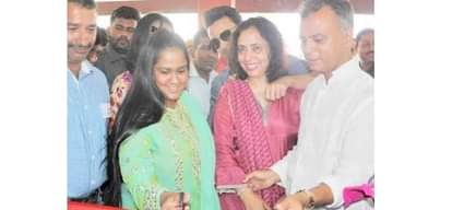 salman sister arpita did not cast vote for in laws anil sharma