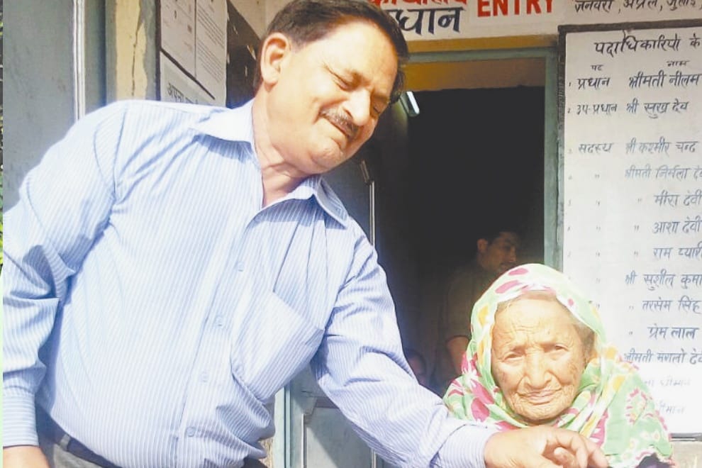 शाम साढ़े छह बजे के बाद भी जारी रहा मतदान