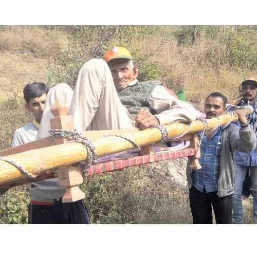 himachal assembly election 2017 senior citizens cast their vote