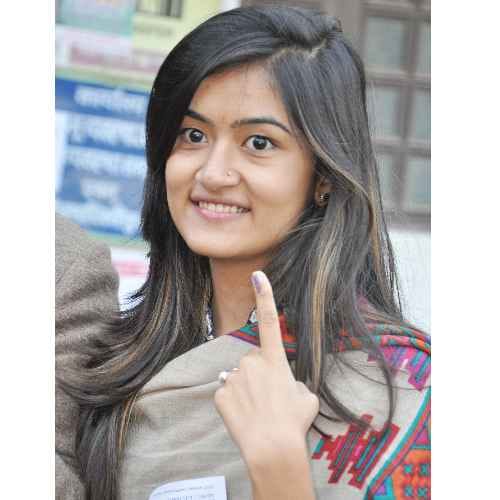 himachal assembly election 2017 young voters cast their vote