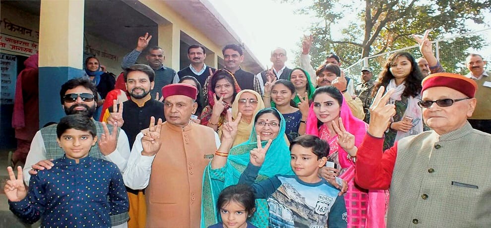 Veteran leaders cast their vote In Himachal Pradesh assembly elections