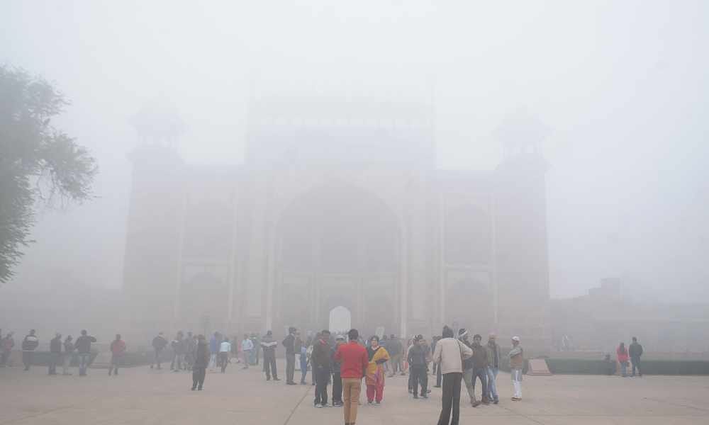 agra smog by high pollution level