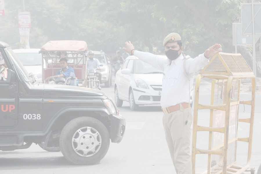 air emergency for forty eight hours in delhi