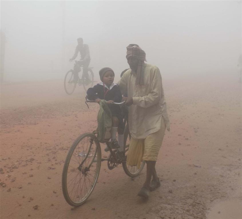 Two trains canceled by fog hit several latees