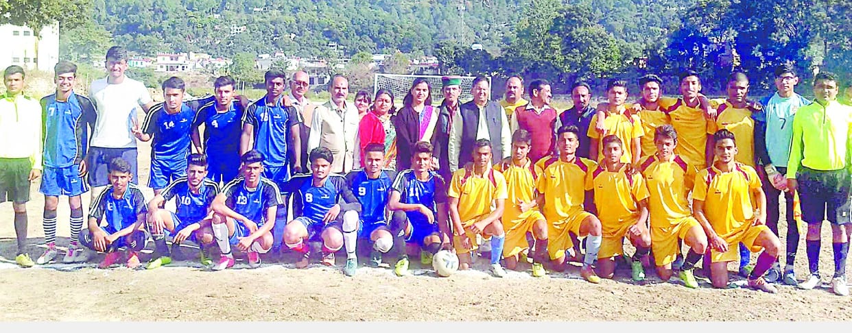 Wins the teams of Gopeshwar and Kashipur