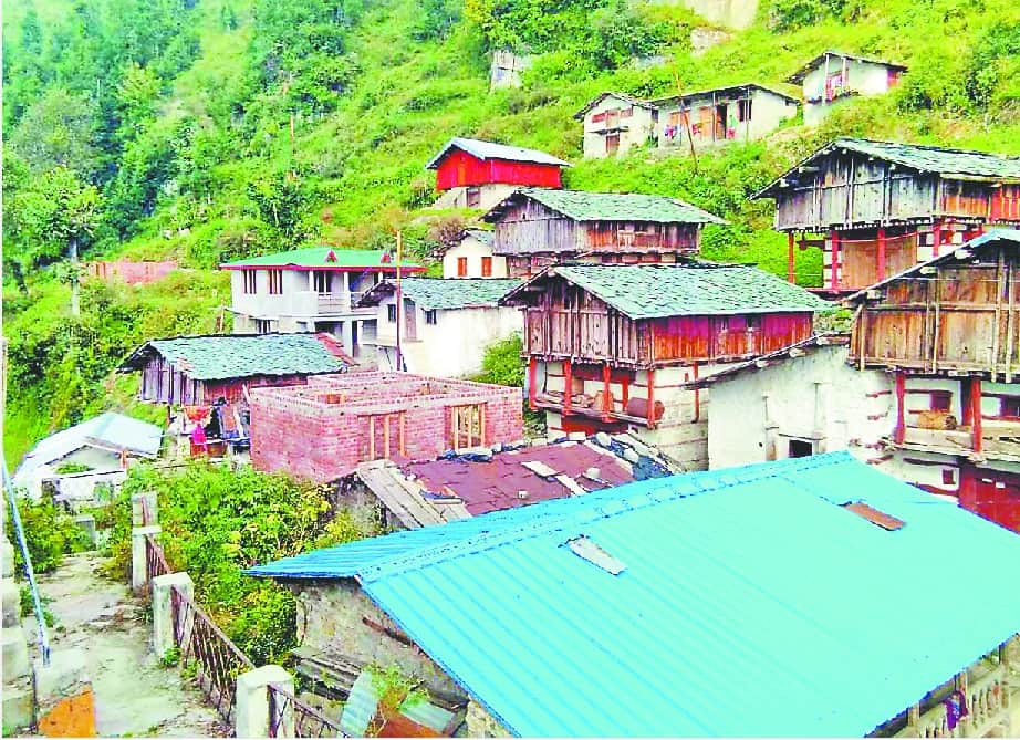 Uttarakhand: Migration Commission report, 35 villages in Rudraprayag district are non-populated, per capita income is also lowest