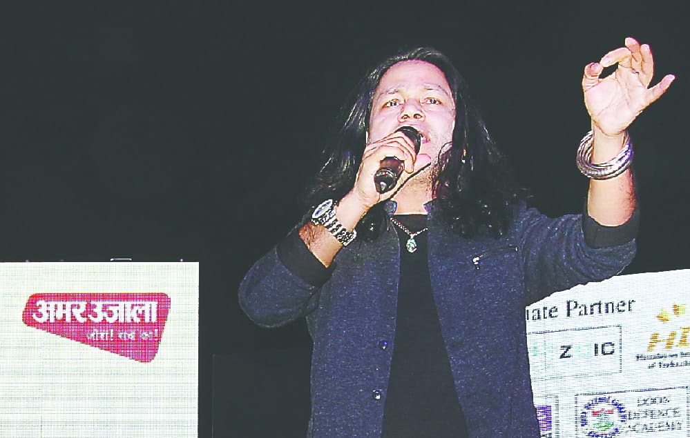 uttarakhand foundation day 2017, kailash kher performance