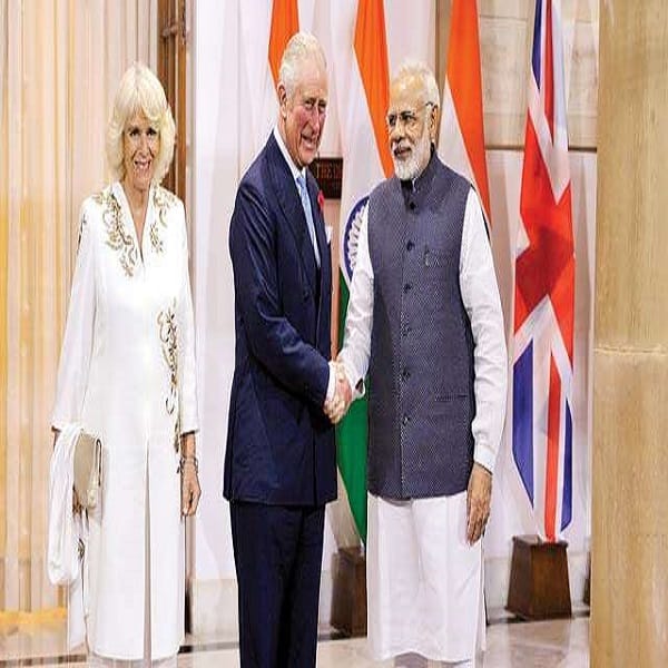 Prince Charles paid tribute to the martyrs at Amar Jawan Jyoti