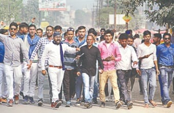 jail mein bhookh hadtal shuru