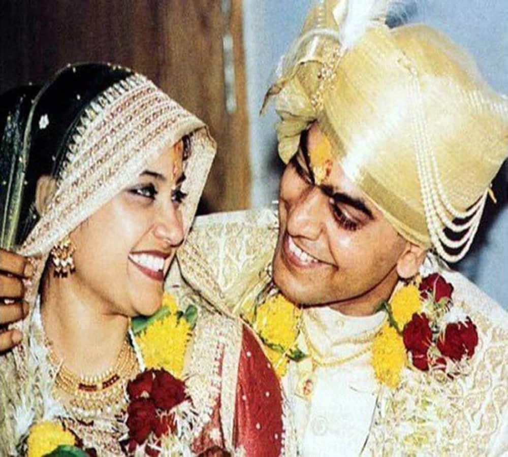 ashutosh rana and renuka sahane love story on his birthday