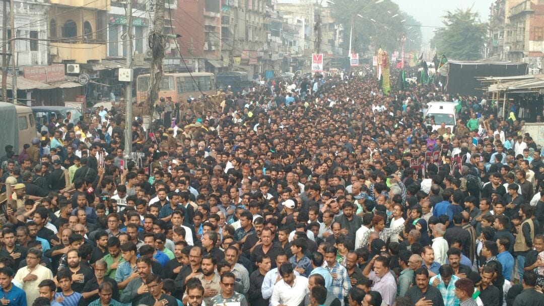 chehallum julush in lucknow