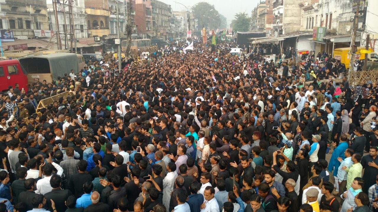 chehallum julush in lucknow