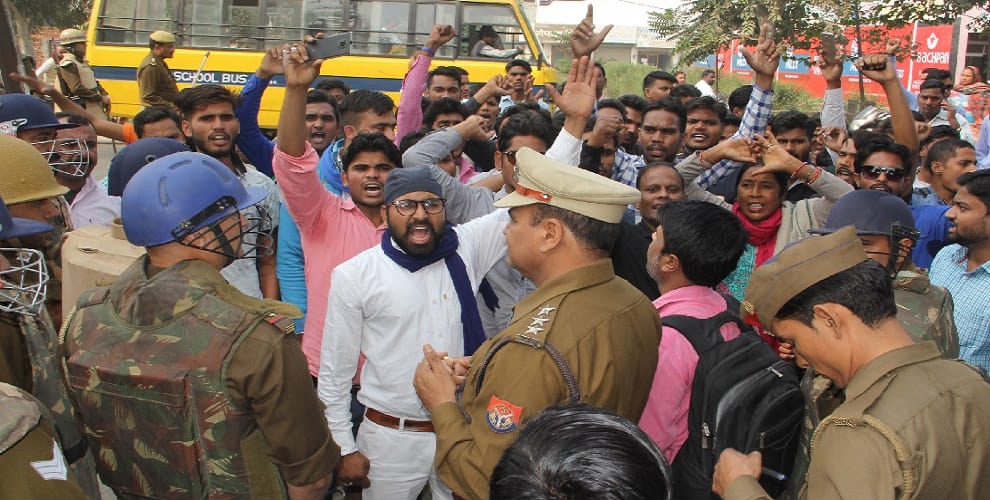 'Raavan' supporters continue hunger strike in jail