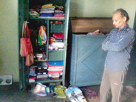 The thieves crossed a million goods including cash