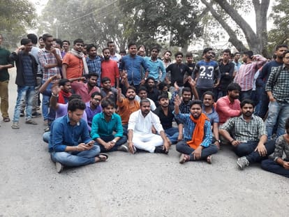 BHU and IIT students fight for DJ night in campus