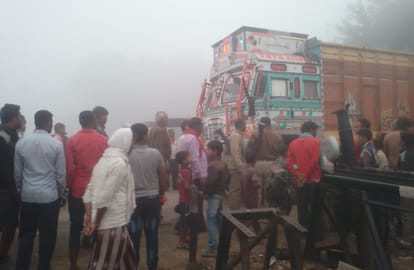 many train cancle due to smog from varanasi