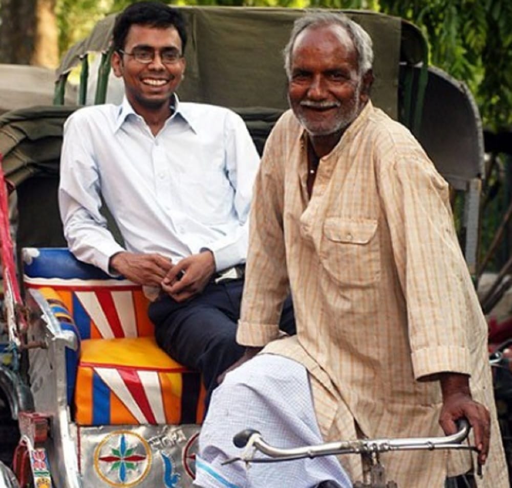 Success story of rickshaw puller son govind jaiswal