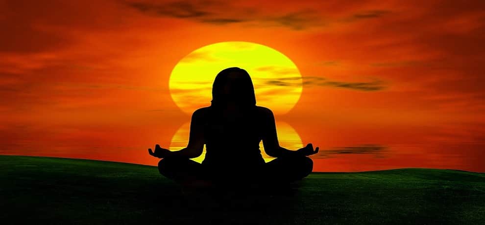 follow this rules and do proper meditation in hindi