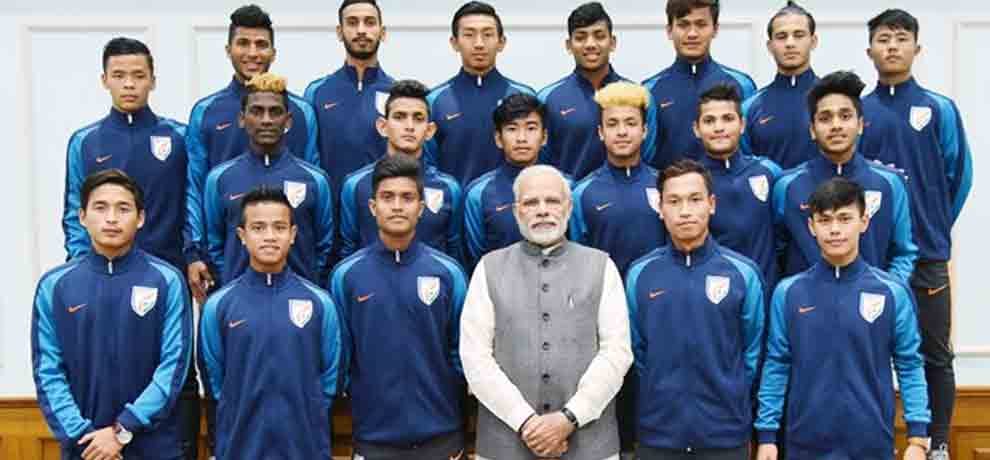 pm modi meets under 17 soccer team member on today