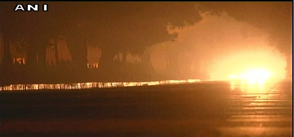 smog continue in Hazardous category in delhi-ncr visibility negligible  
