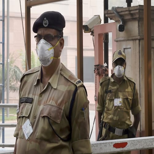 how does smog affect human body