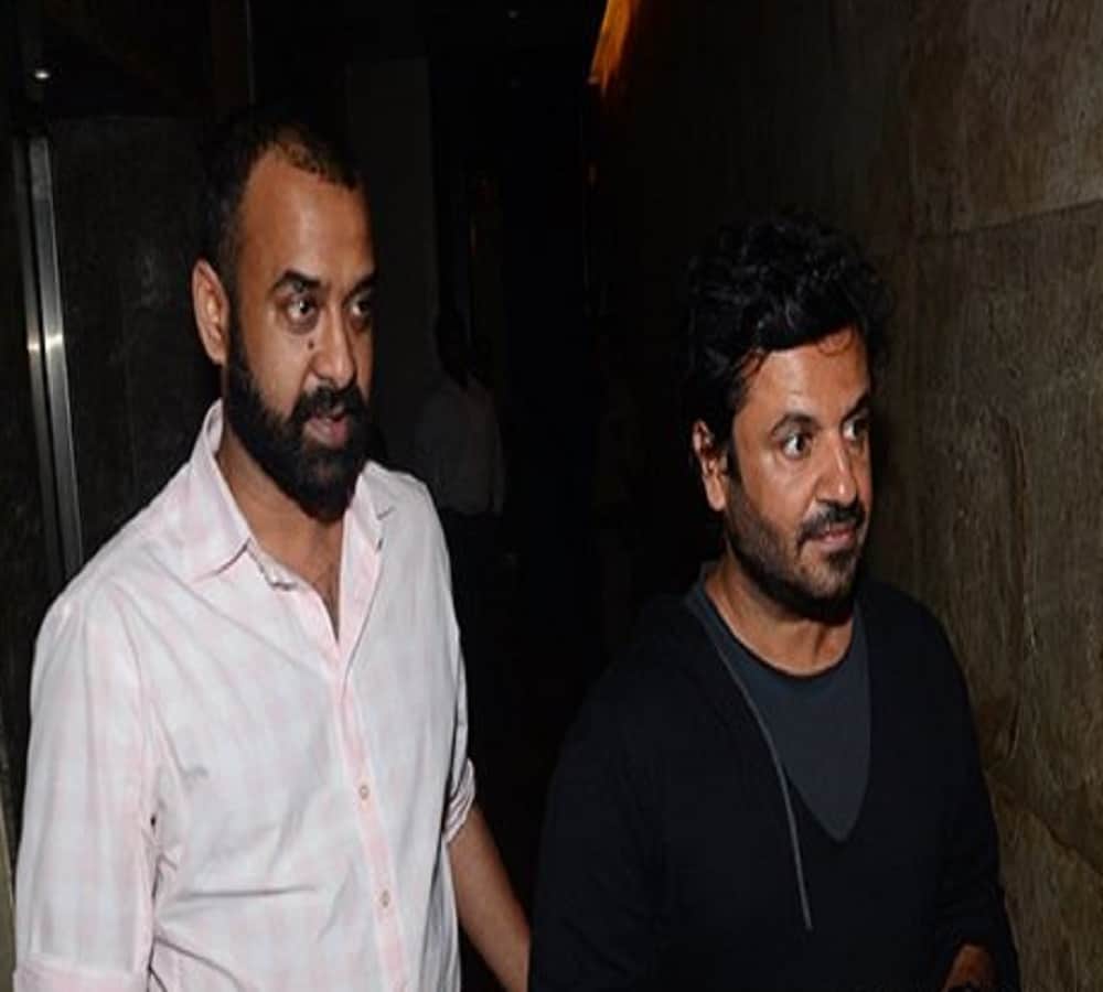  film producer preeti sinha walks out from biopic film on anand super 30