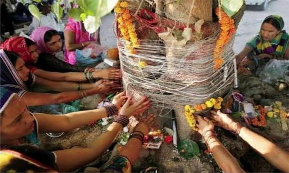 Why is the worship of Peepal tree on Saturday