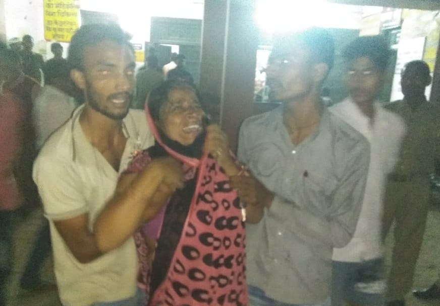टेंपो-बाइक की टक्कर में एक की मौत,तीन घायल