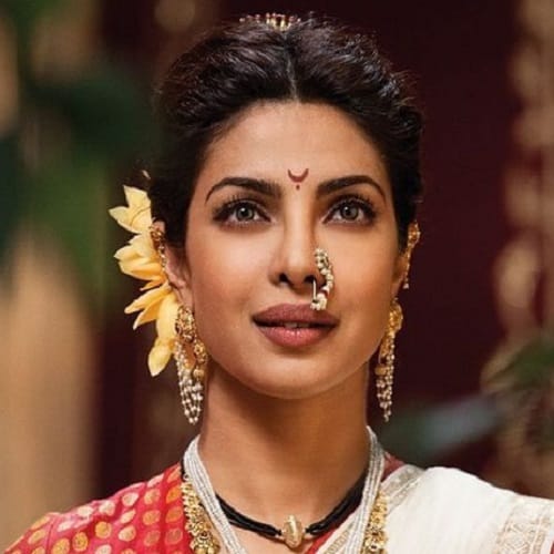 Latest trend of nose ring in fashion for girls 