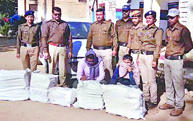 Haryana liquor brand arrested in Ogla, two arrested