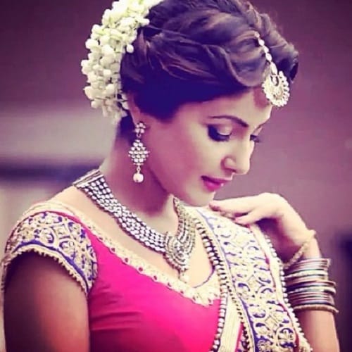 Bigg Boss 11 contestant Hina Khan beauty secret revealed 