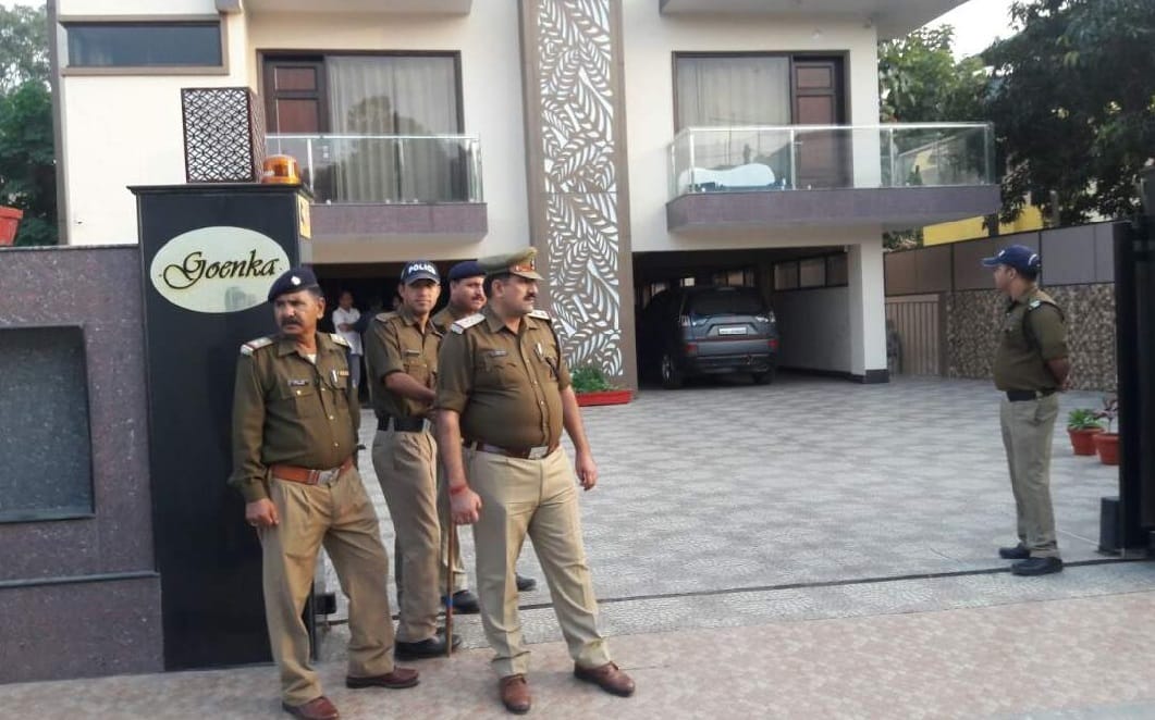 police raid in nh 74 scam accused house in dehrdun