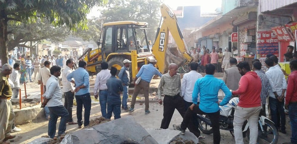 Railways to move encroachment JCB